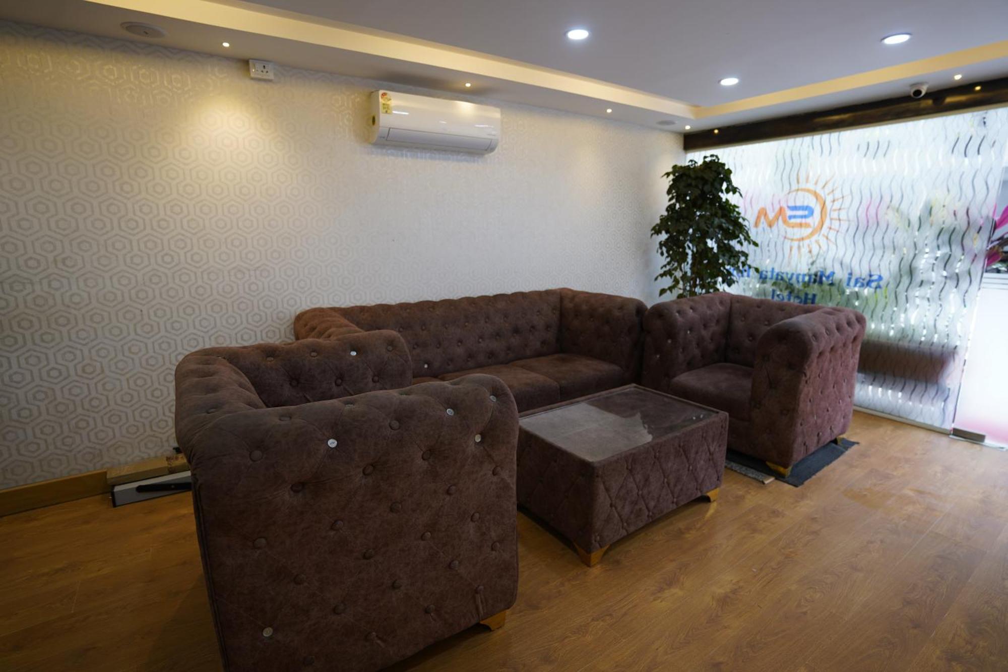 Hostel Sai Manyata Business Residency, Manyata Tech Park Bangalore Exterior foto